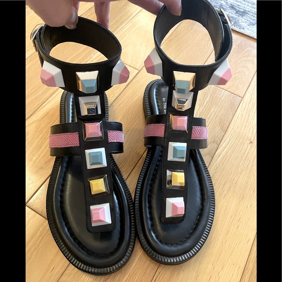 Makris Pyramid stud black flat thong sandals - Picture 1 of 6